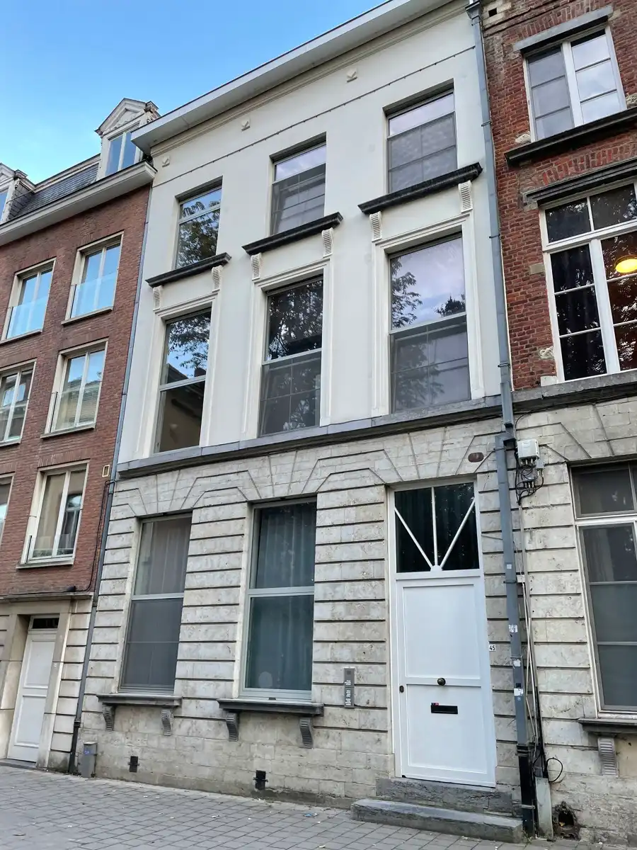 Appartement te huur foto {{pictureIndex}}