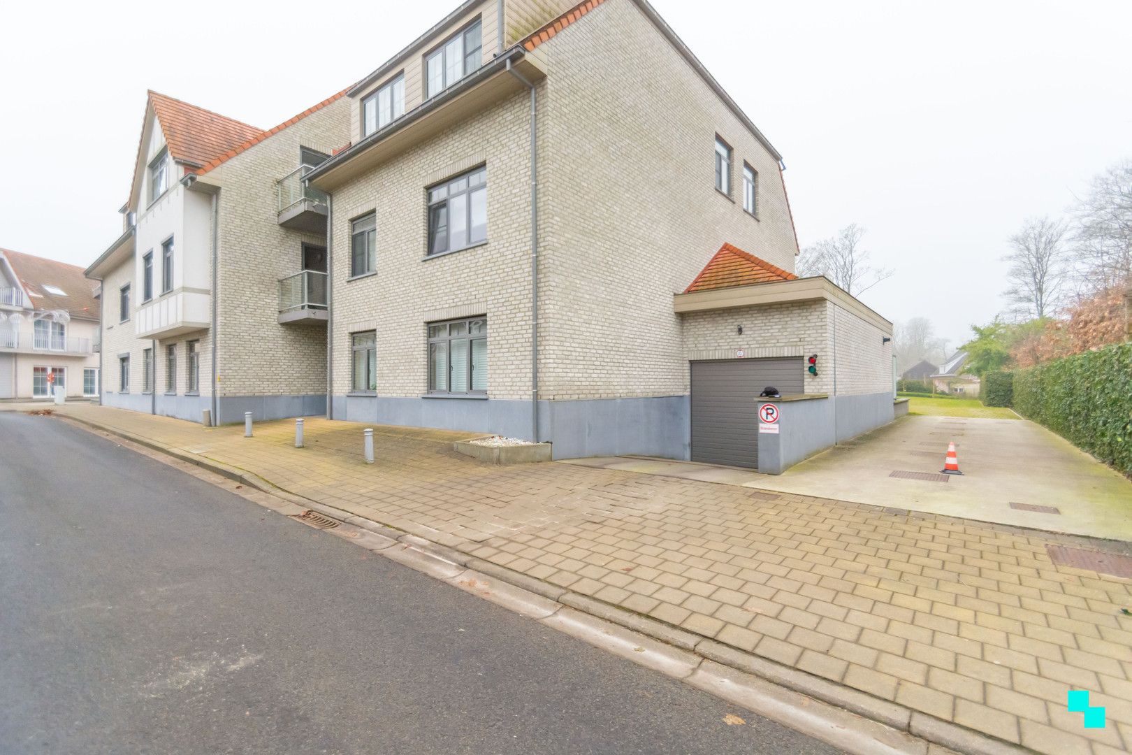 Instapklaar éénslaapkamerappartement nabij Heusden dorp foto 2