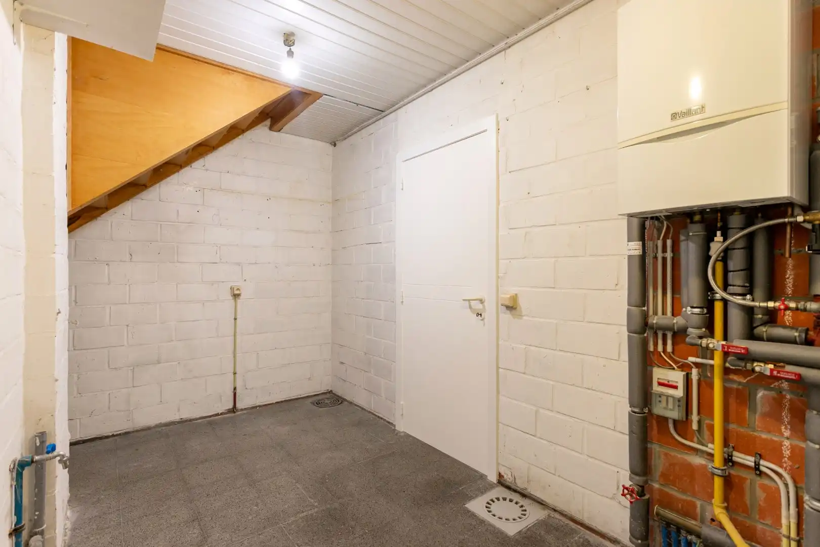 Verzorgde woning met 3 slpk, tuin en garage te Halle foto 19