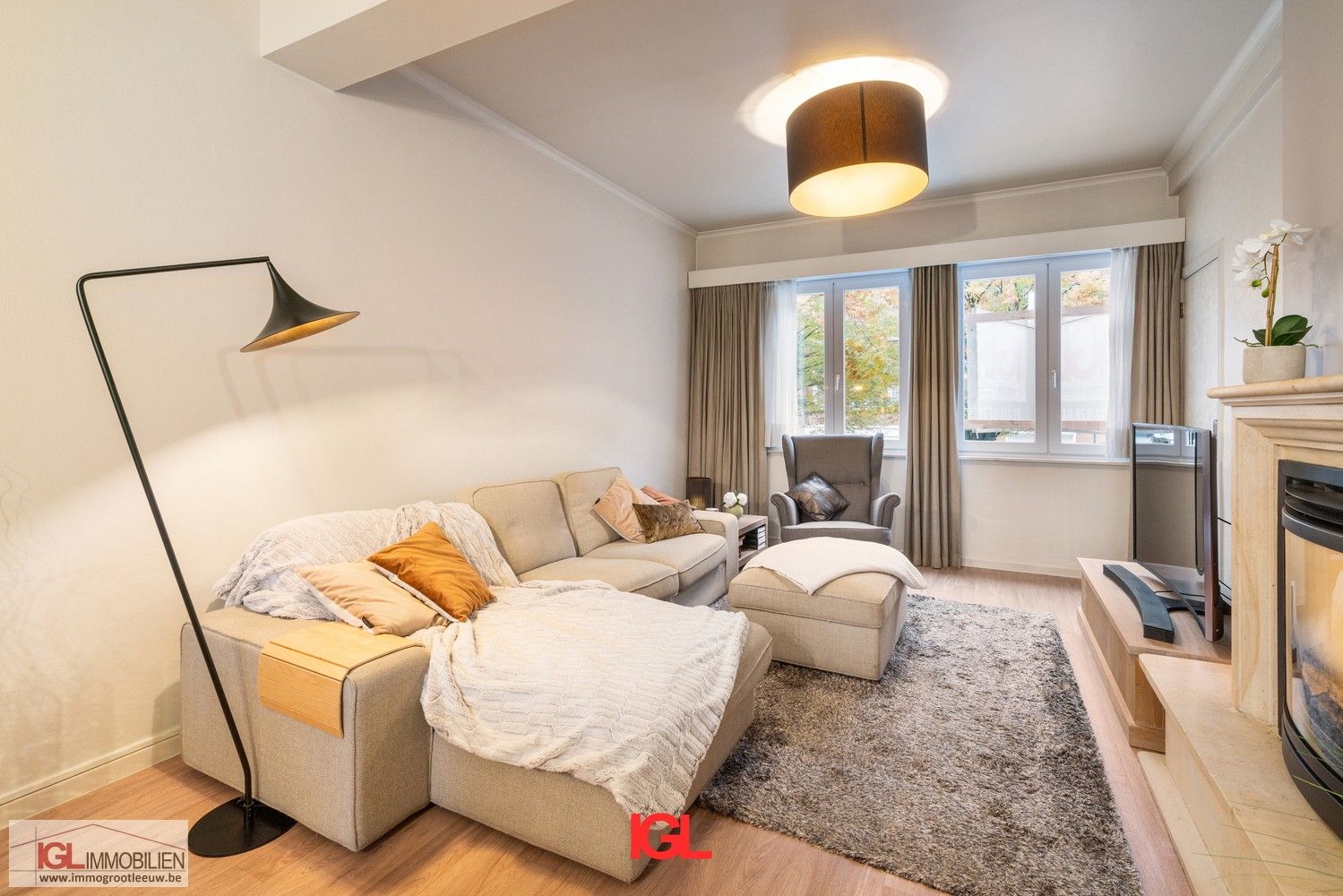 Instapklare gezinswoning met garage, tuin en terras in een rustige straat van Anderlecht foto 4