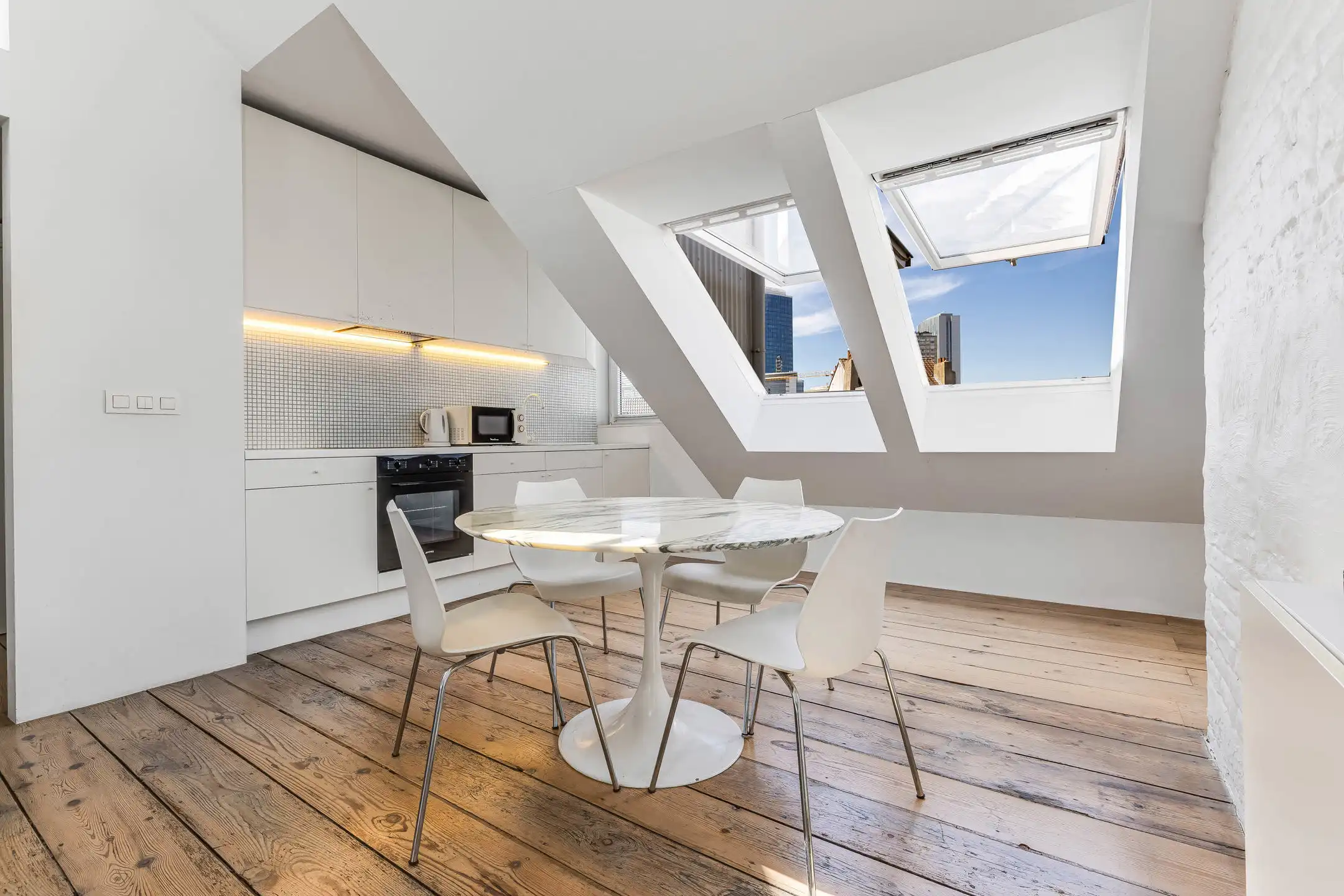 Prachtige architectenwoning in het hart van de Europese wijk foto 21