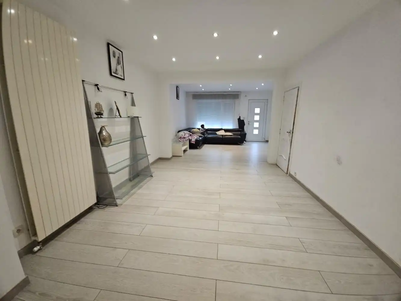 Gerenoveerde woning met 5 slaapkamers en tuin vlakbij de dorpskern foto 4