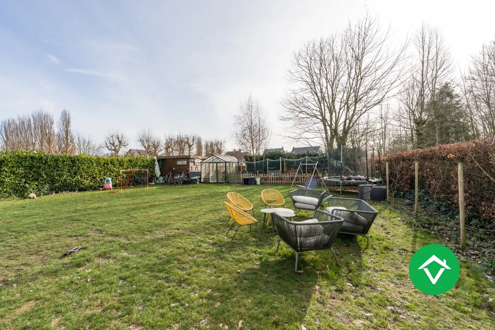 Alleenstaande woning met 5 slaapkamers en garage te Koekelare foto 4