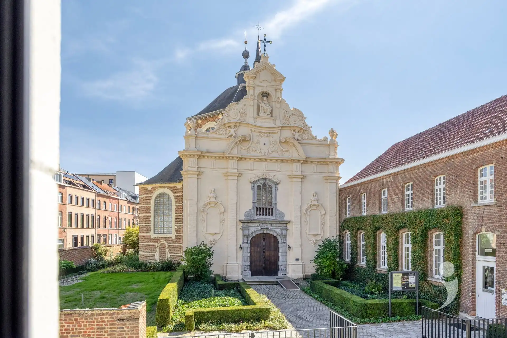 Gerenoveerde studentekamer met uniek zicht op het stadspark foto 8