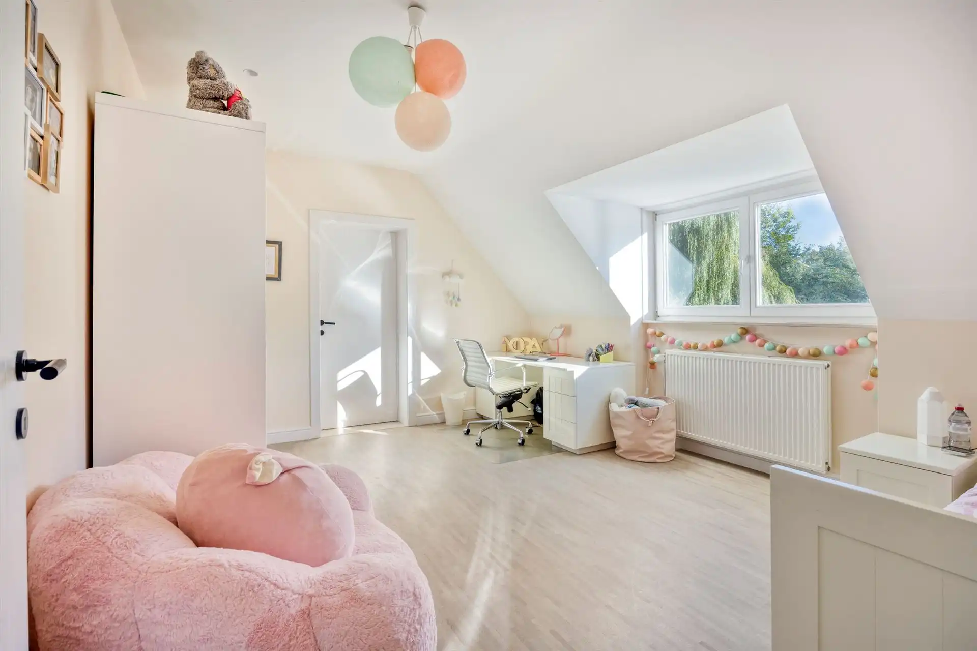 Prachtig gerenoveerde villa met 4 à 5 slpks en zwembad te Schilde foto 22