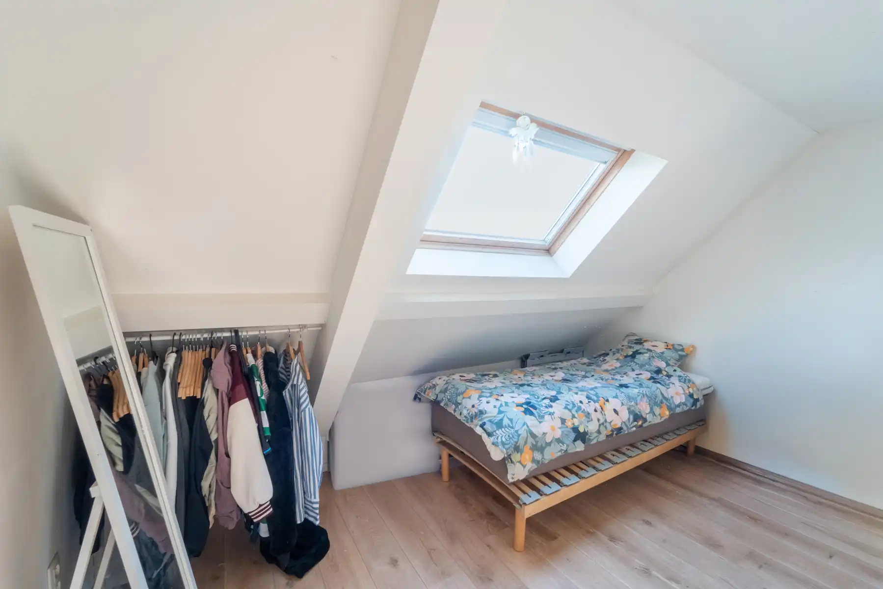 Ruime woning met bijgebouw en uitzicht op het Drongengoed foto 27