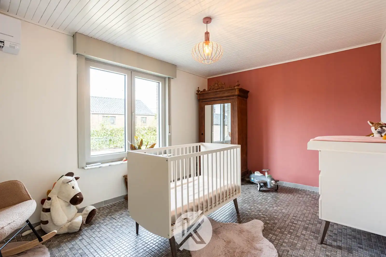 Vrijstaande woning op strategische locatie foto 14