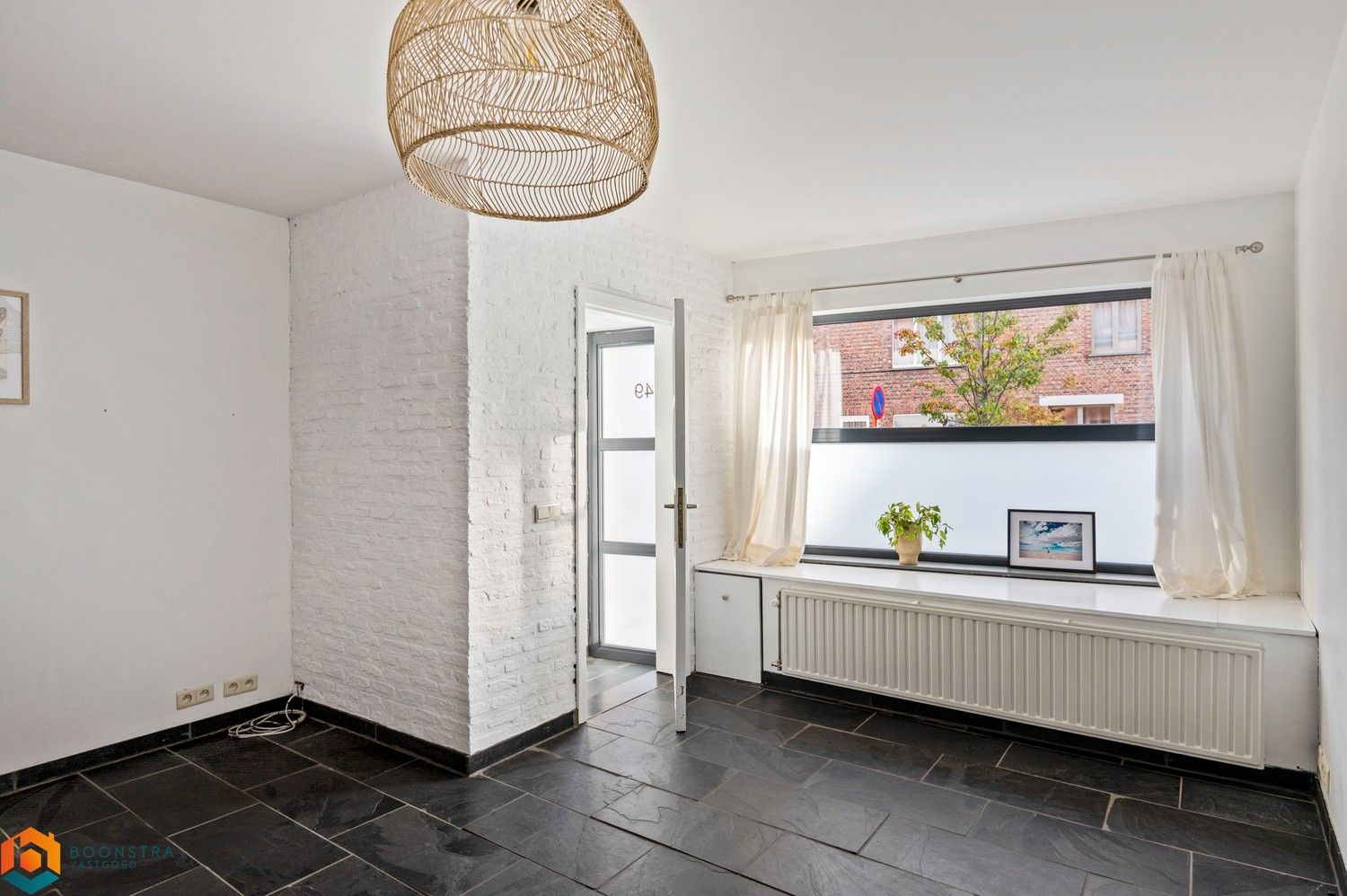 Gerenoveerde gezinswoning met 3 slpkrs en tuin in Mechelen foto 3