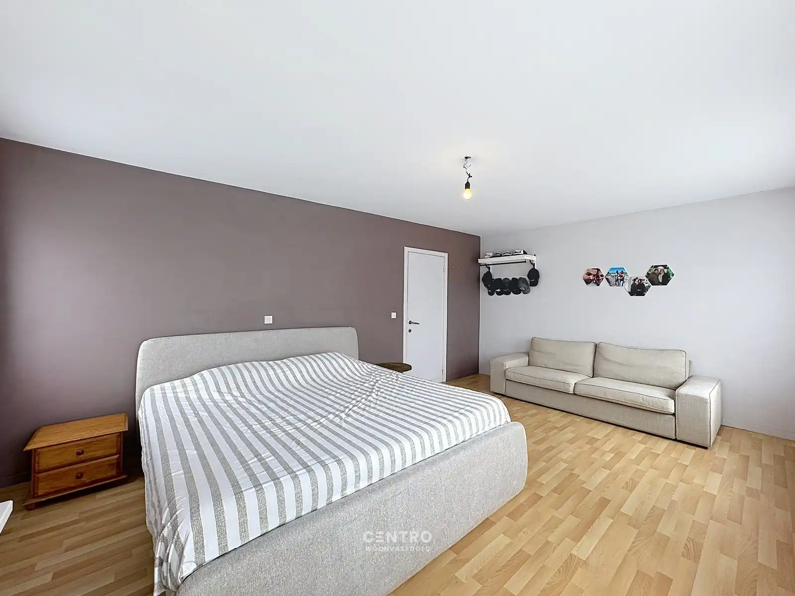 INSTAPKLARE woning met 4 slpks en ZUIDger. tuin! foto 12