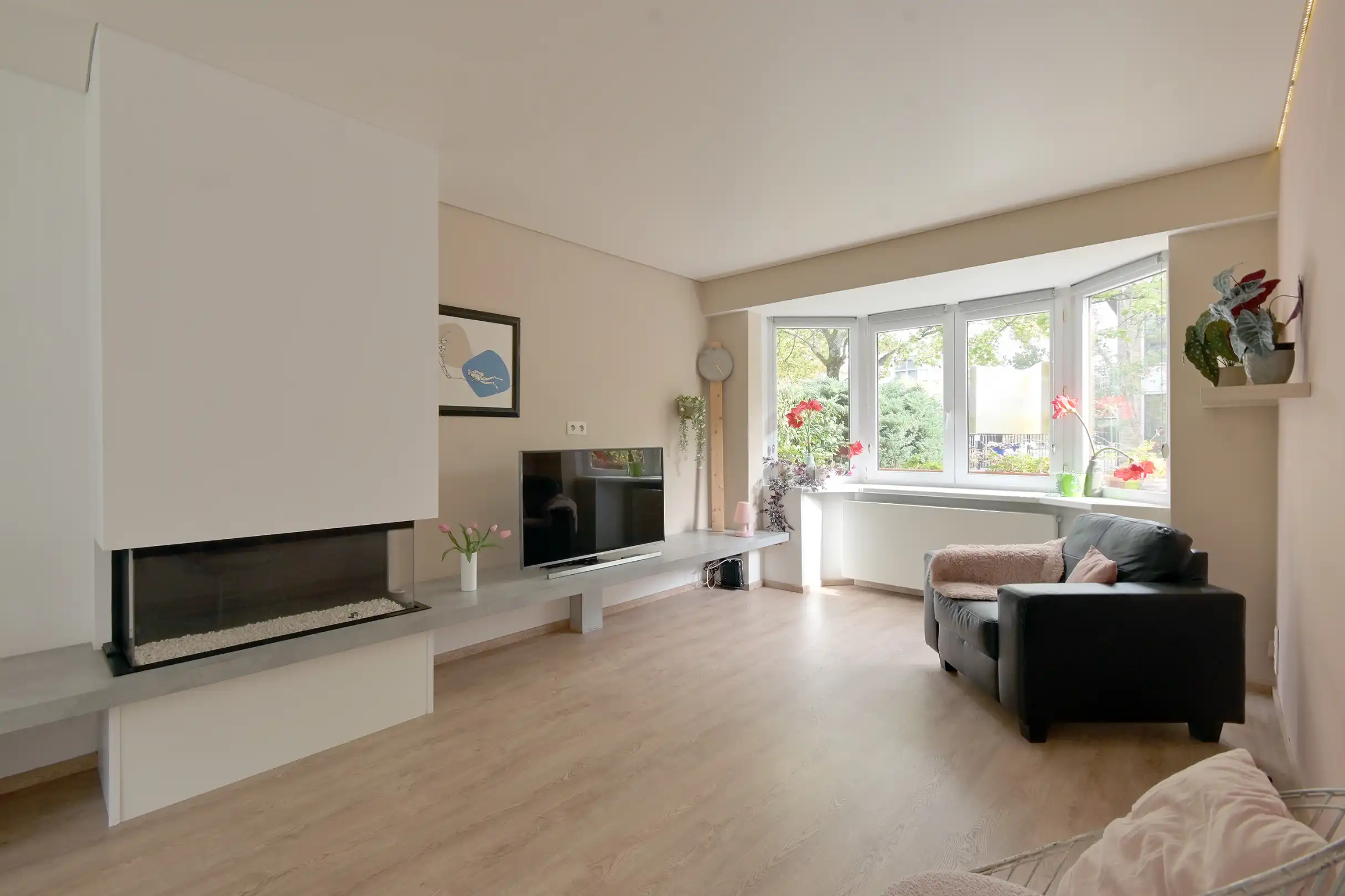 Instapklare woning met 3 slaapkamers en tuin foto 8