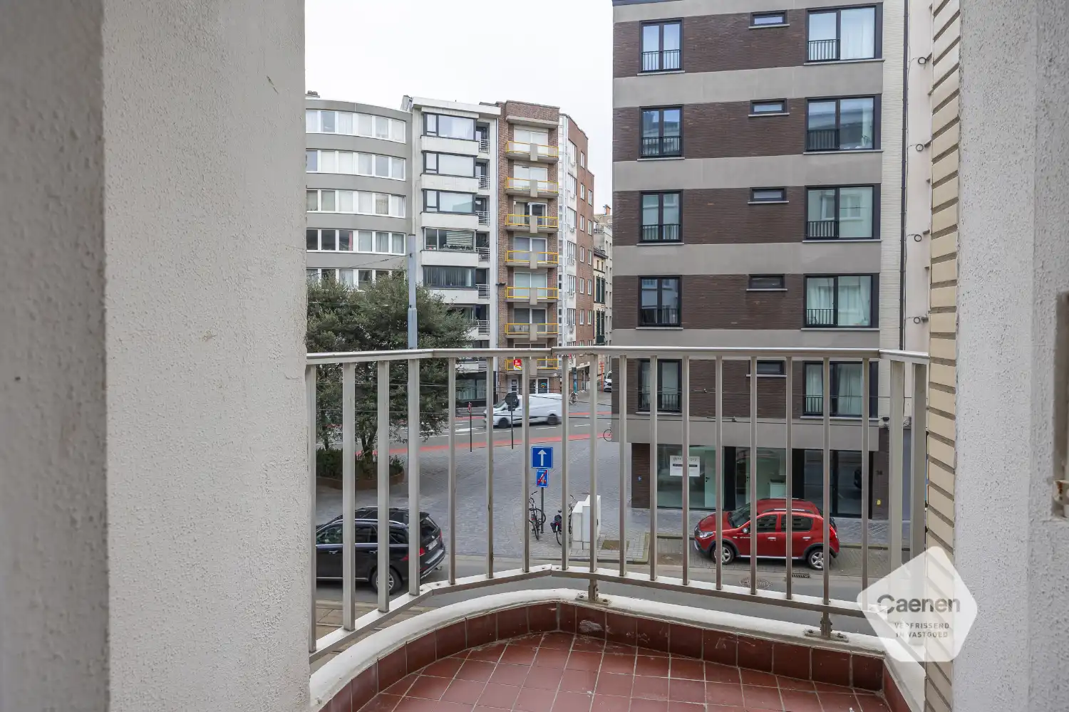 Gerenoveerd twee slaapkamer appartement in centrum Oostende! foto 8