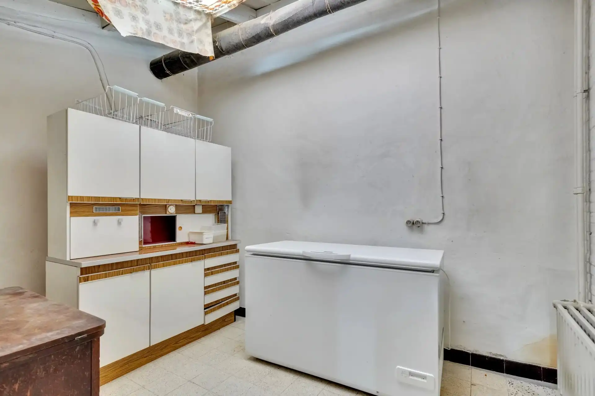 Ruime, centraal gelegen woning met renovatiepotentieel foto 10