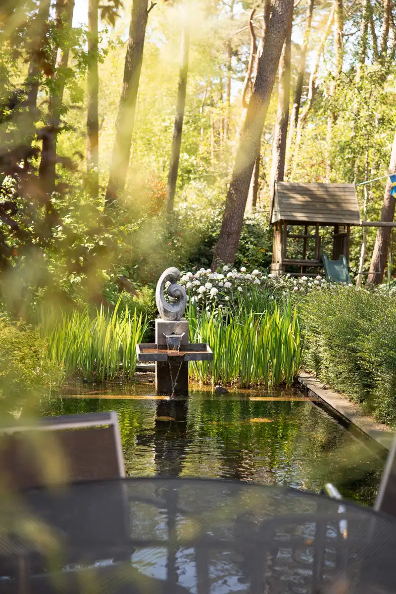 Prachtige open bebouwing met riante tuin op toplocatie foto 27