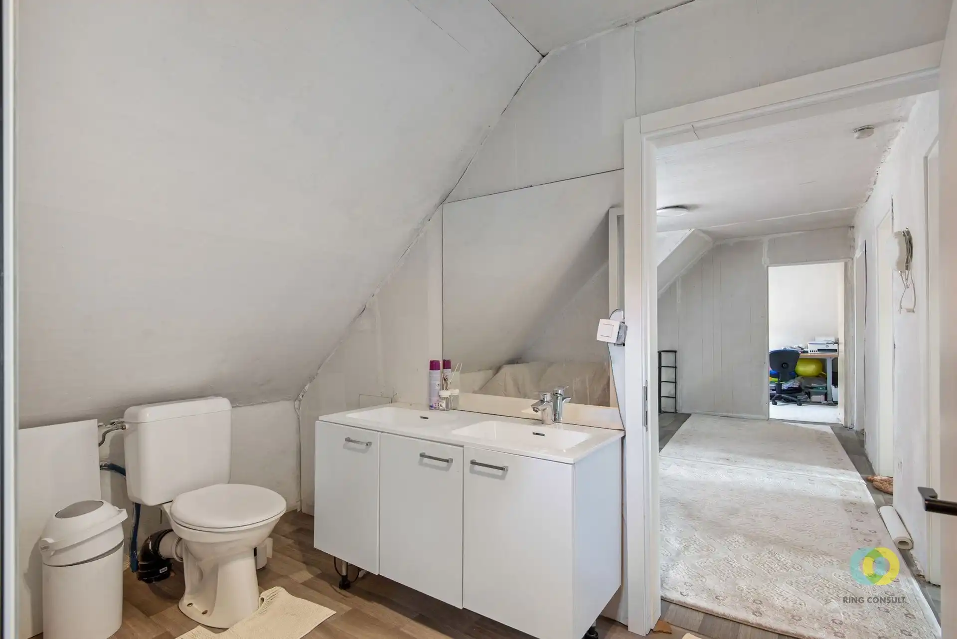 Renovatiewoning met vergund uitbreidingsproject op perceel van 1.147 m² foto 15