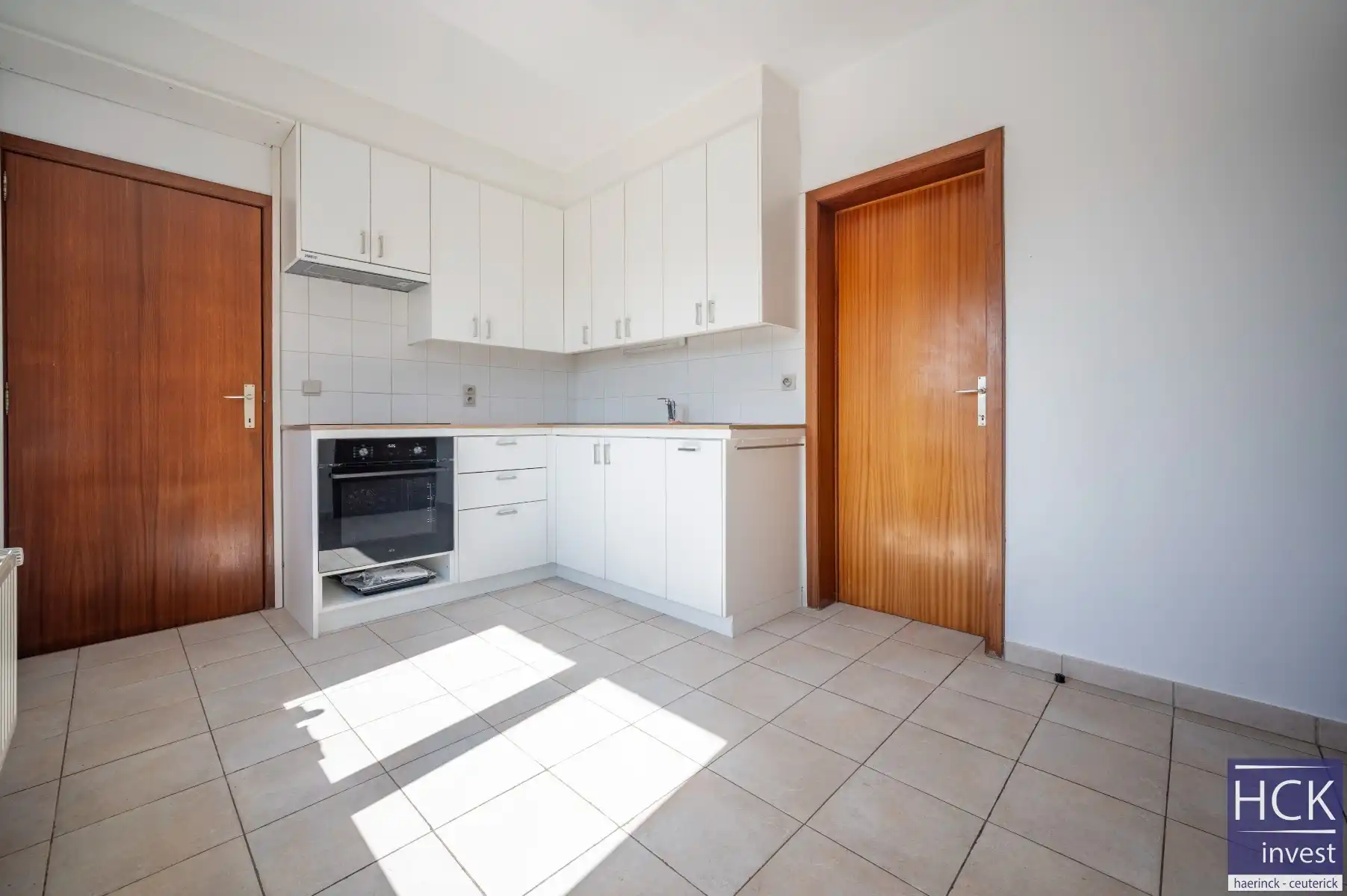 DE PINTE - Prachtig gelegen woning met tuin en afzonderlijke garage foto 8