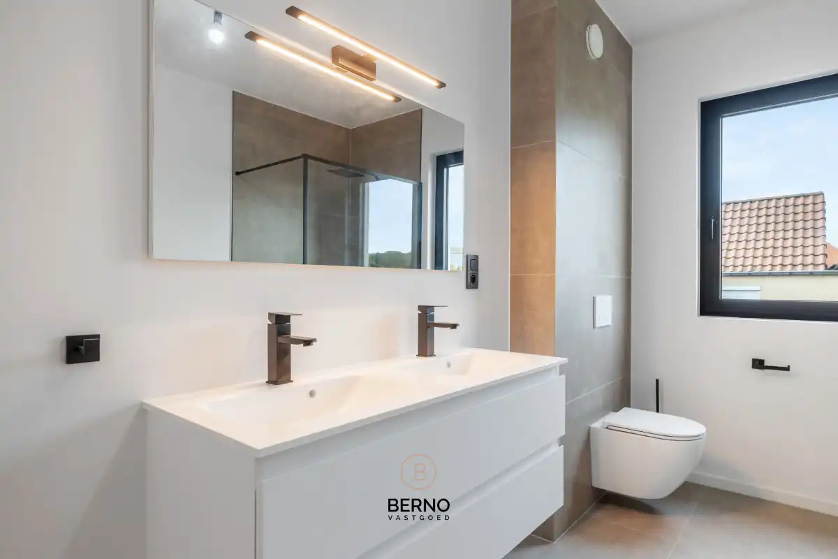 Nieuwbouwwoning met zuidwestgerichte tuin foto 6