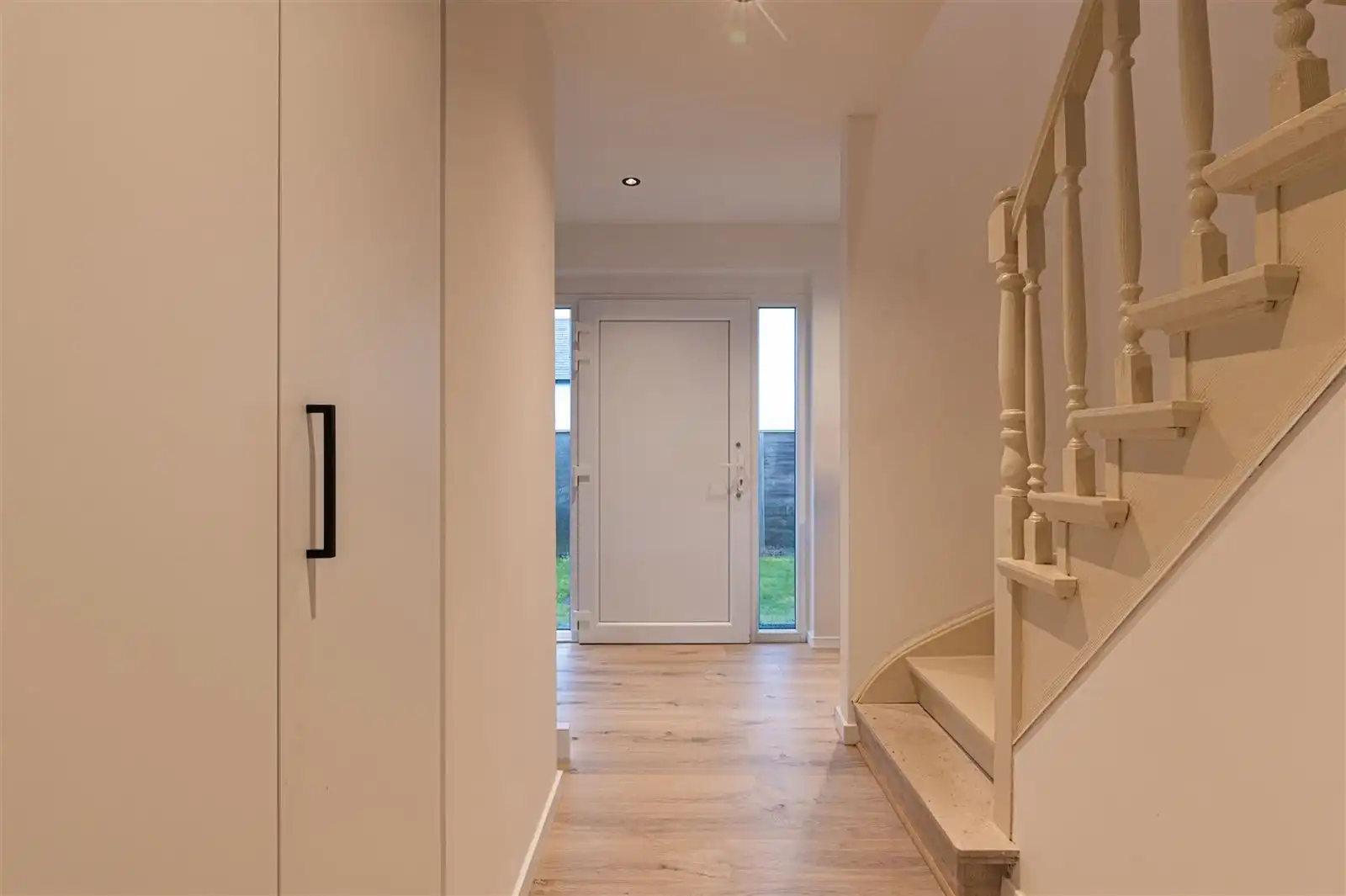 Luxueus afgewerkte villa met 5 slaapkamers in Leerne! foto 12