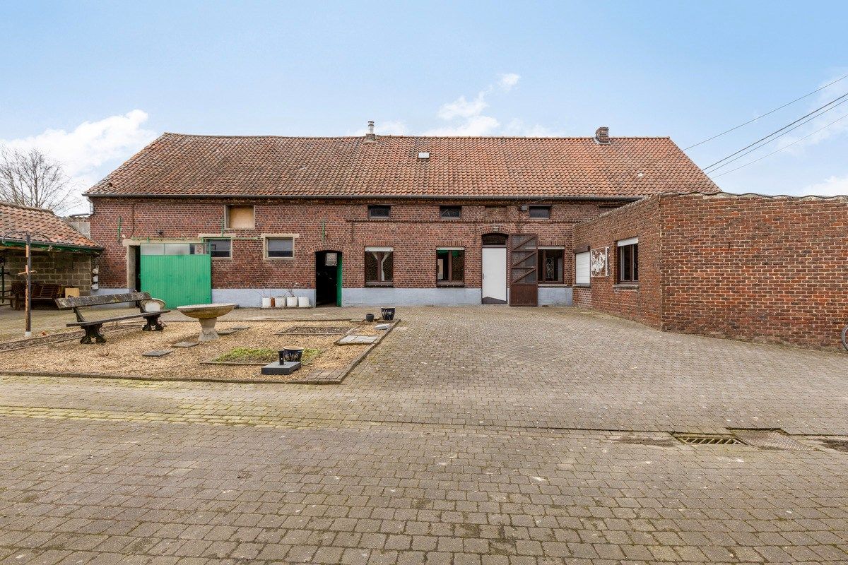 Boerderij met binnenkoer foto 5