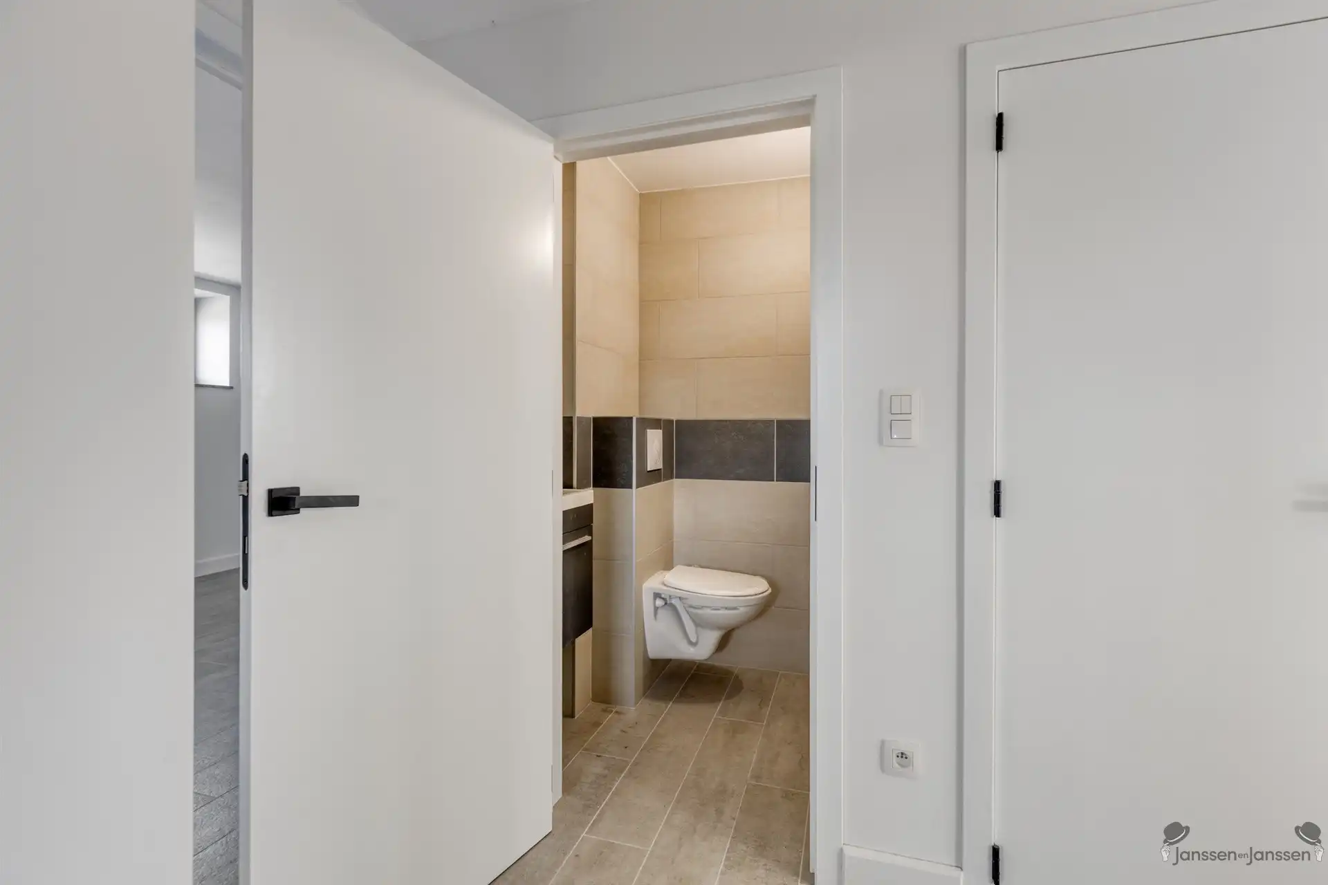 nieuwbouw met 4/5slaapkamers zonder BTW foto 26