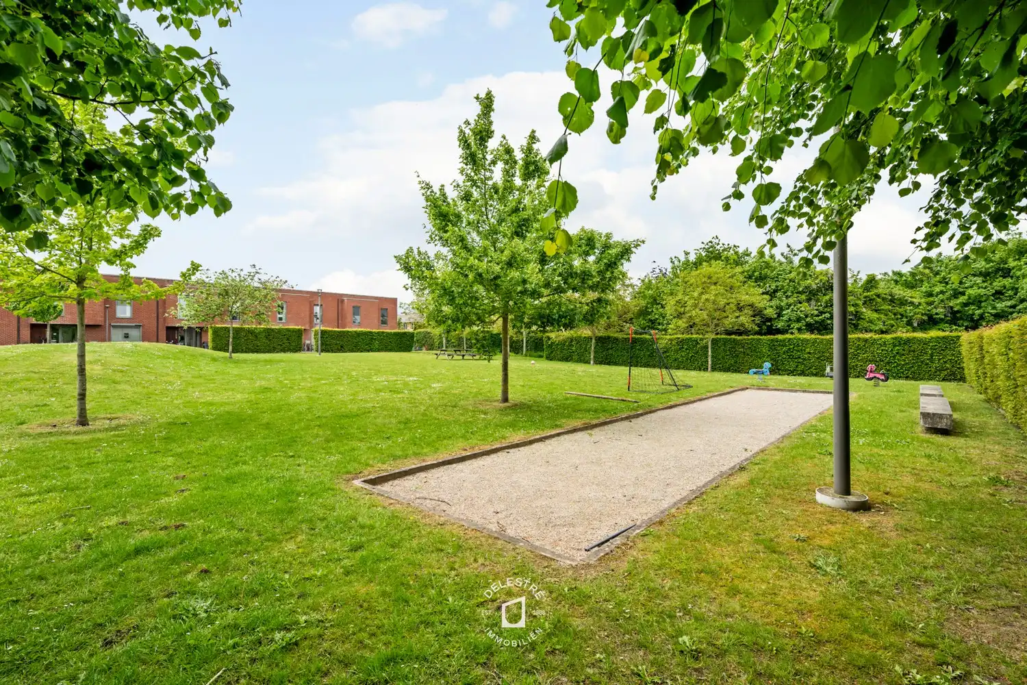 RUSTIG GELEGEN ENERGIEZUINIGE WONING 4 SLPK. INCLUSIEF GARAGEBOX foto 18