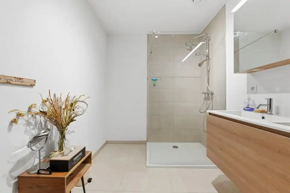 INSTAPKLARE WONING OP EEN TOPLIGGING IN SINT-TRUIDEN foto 25