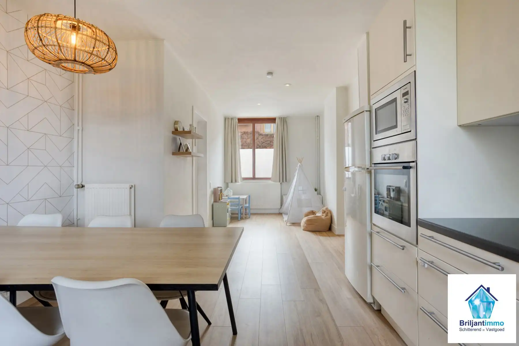 Ruime open bebouwing met tal van troeven in Elewijt centrum foto 13