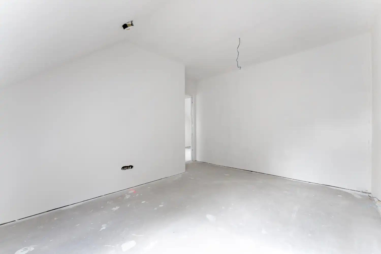 Charmante gerenoveerde CASCO + woning te koop in Leopoldsburg - 4 slaapkamers, 1 badkamer, ruime keuken en 2 toiletten op 237 m², volledig gerenoveerd in 2026! foto 31