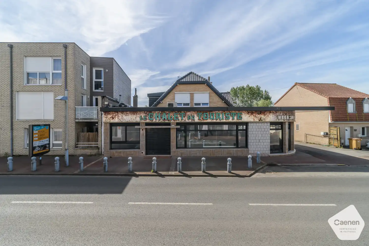 Te Koop – Handelszaak met Ruime Woning op Toplocatie aan de Belgisch-Franse Grens foto 14