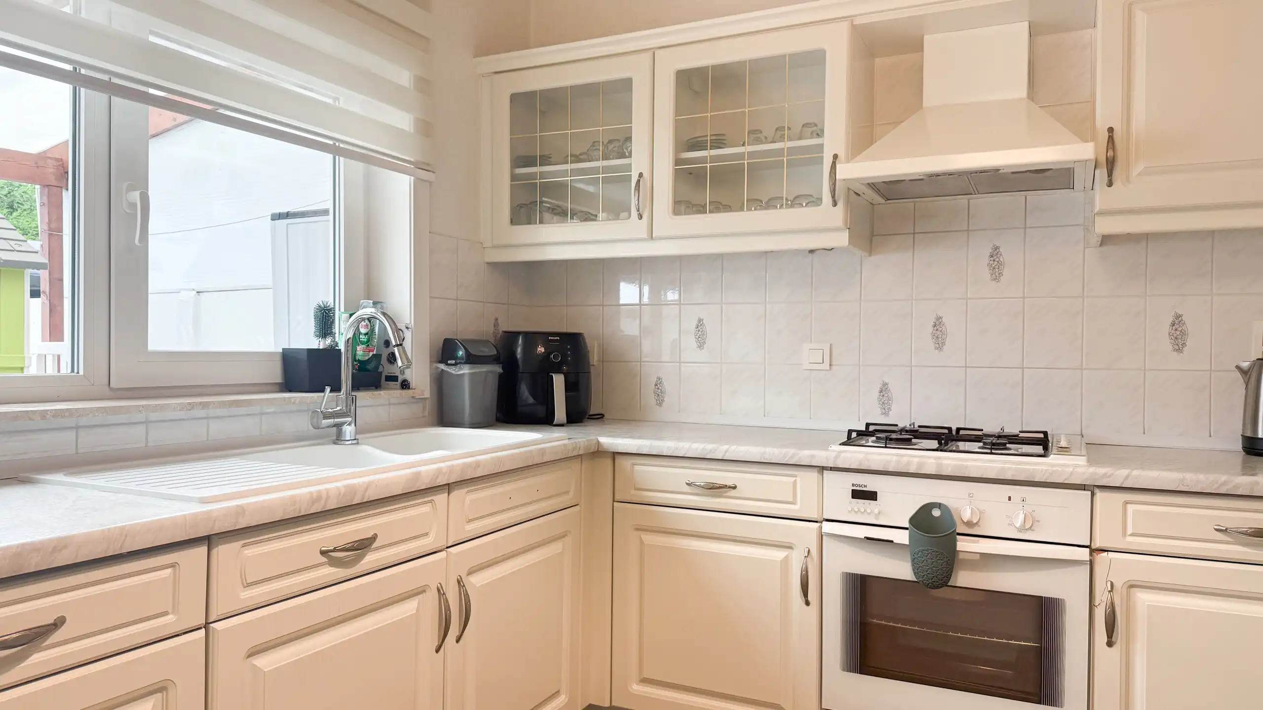 Gezinswoning met 4 slaapkamers centraal in Heusden! foto 9