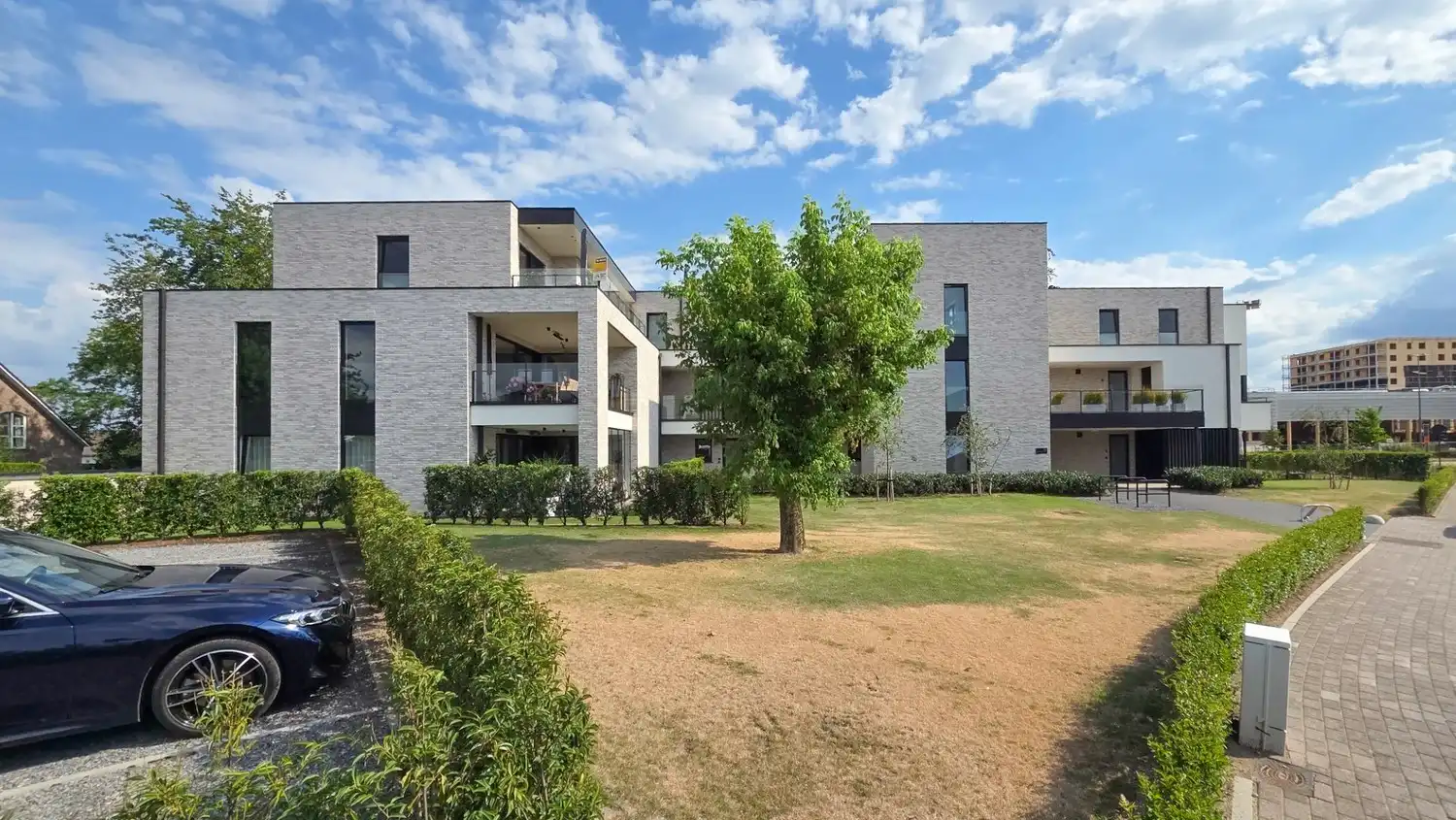Luxe penthouse op toplocatie in Bree foto 5