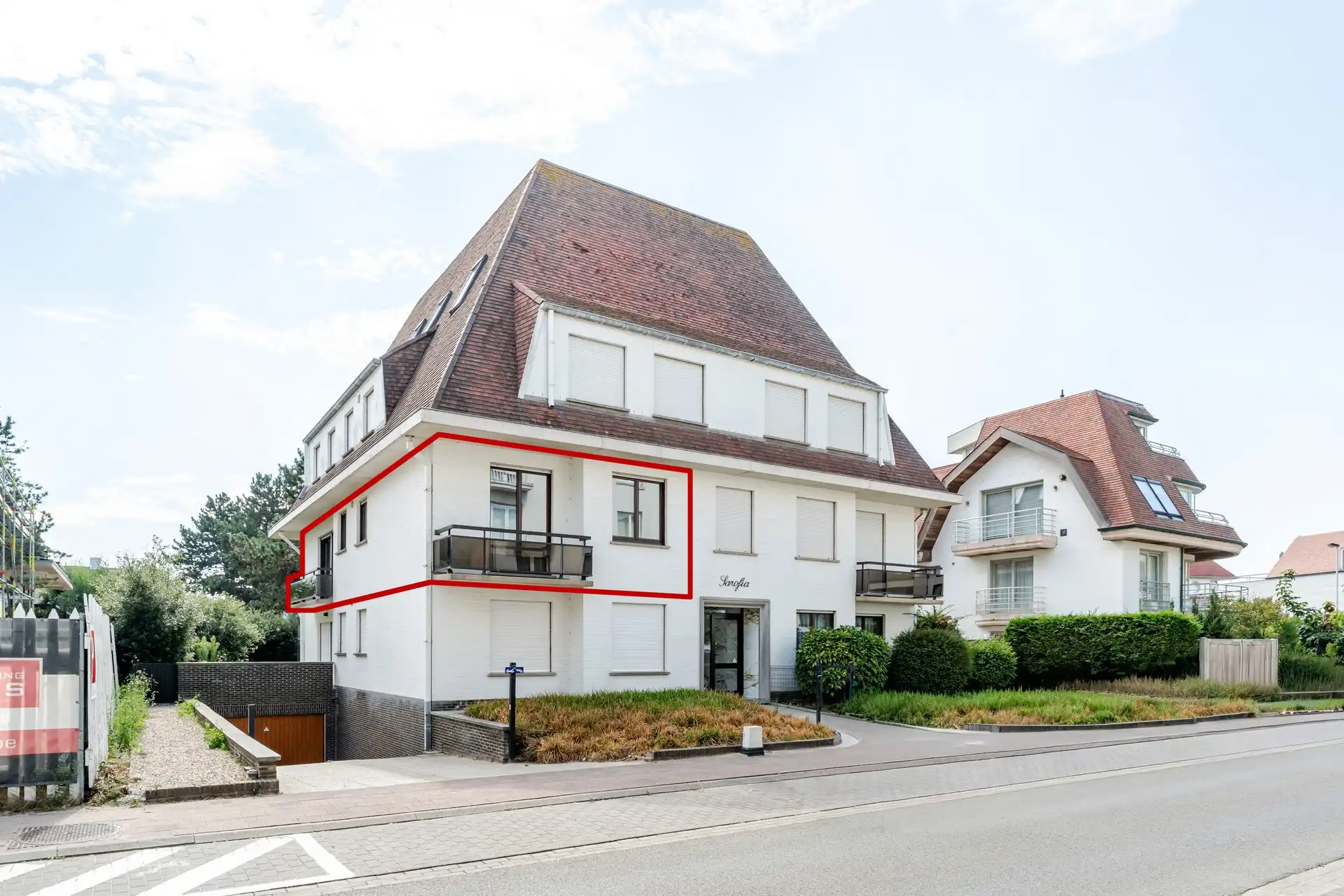 Hoekappartement van 96 m² met prachtig terras in villaresidentie aan het Albertstrand foto 2