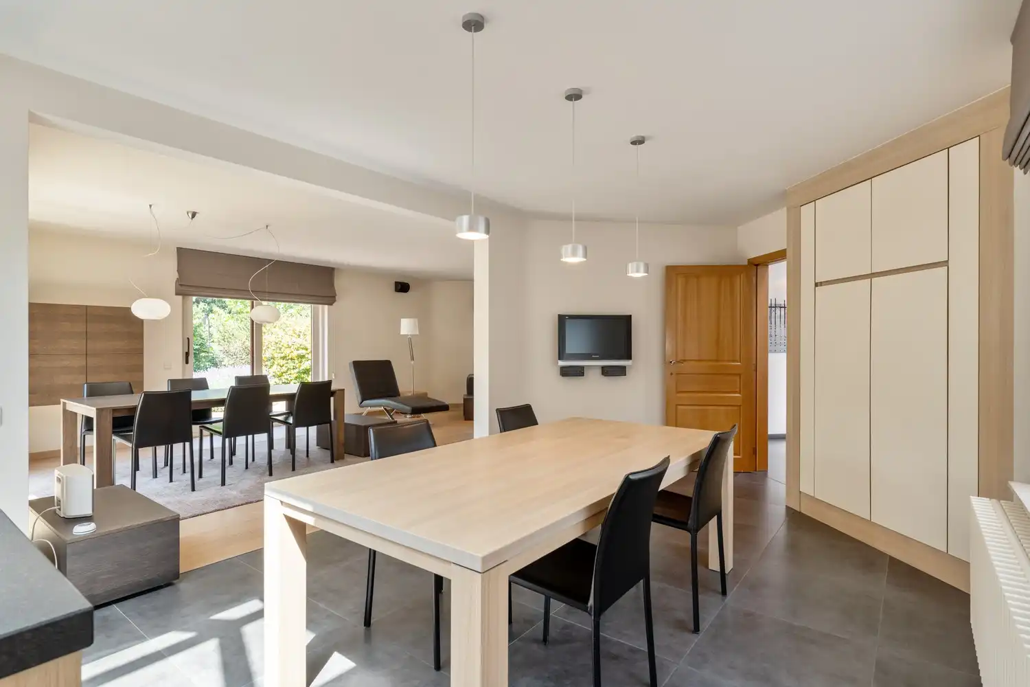 Goed gelegen villa met 4/5 slaapkamers, een bureau, een garage en een mooie tuin op een groene ligging te Kessel-Lo! foto 8
