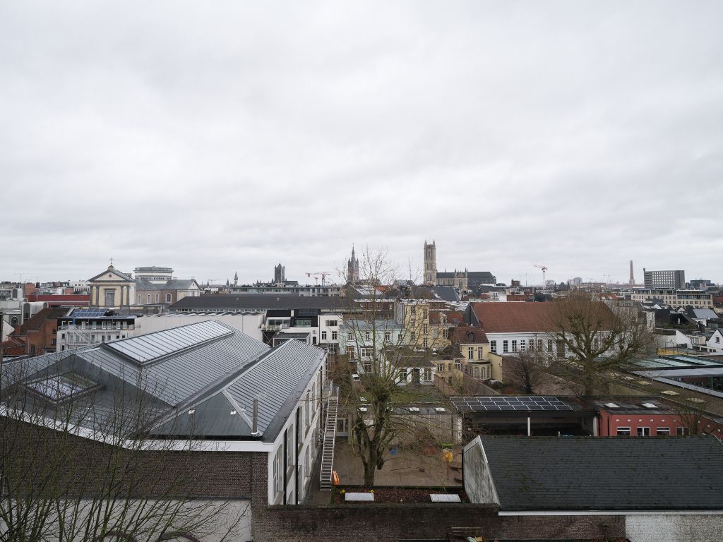 Appartement met slaapkamer en mezzanine op een toplocatie nabij de Vooruit foto 8