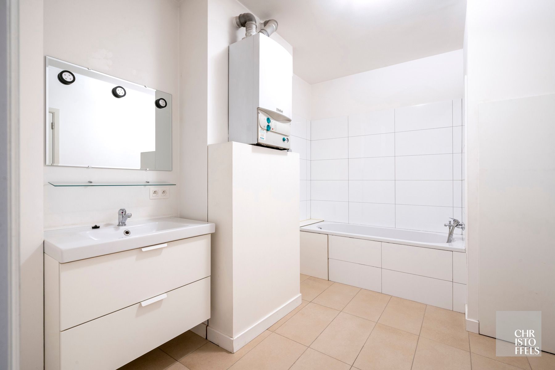 Instapklaar 2-slaapkamerappartement (116m²) in het centrum van Zutendaal! foto 8