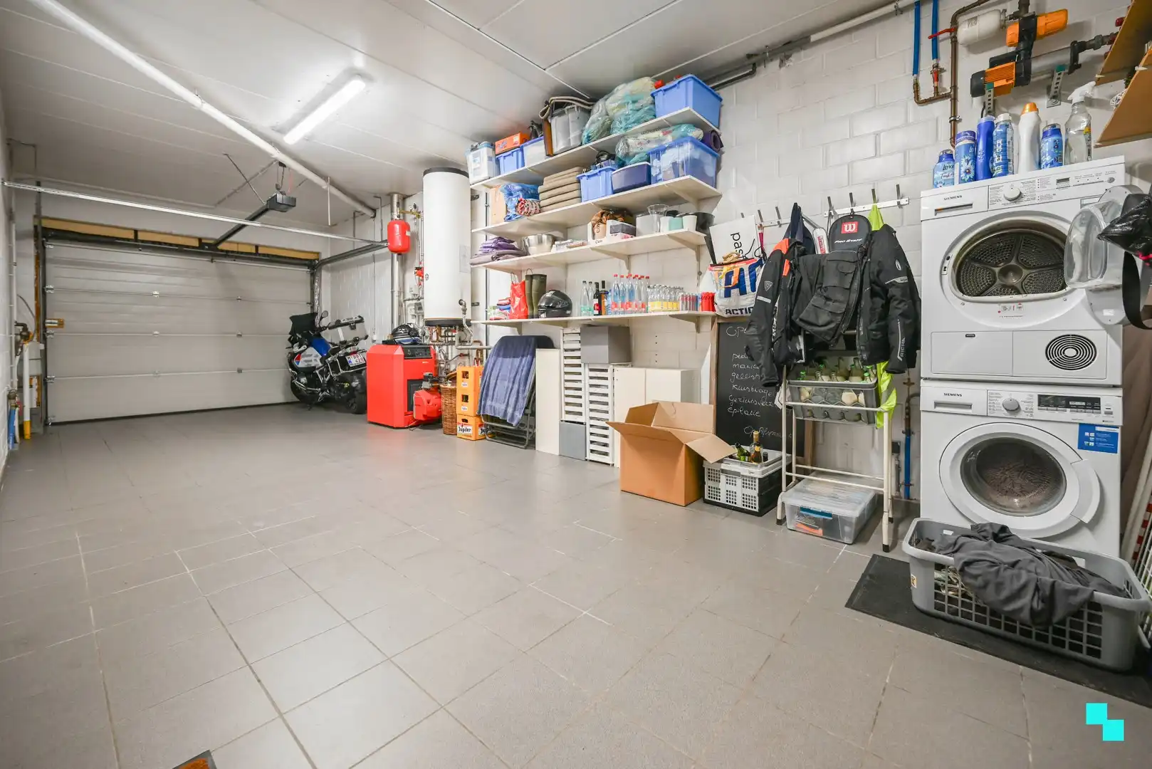 Riante dubbele woonst met 4 slaapkamers foto 5