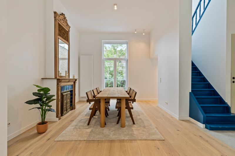 Statige burgerwoning met ziel in hartje Sint-Amandsberg! foto 8