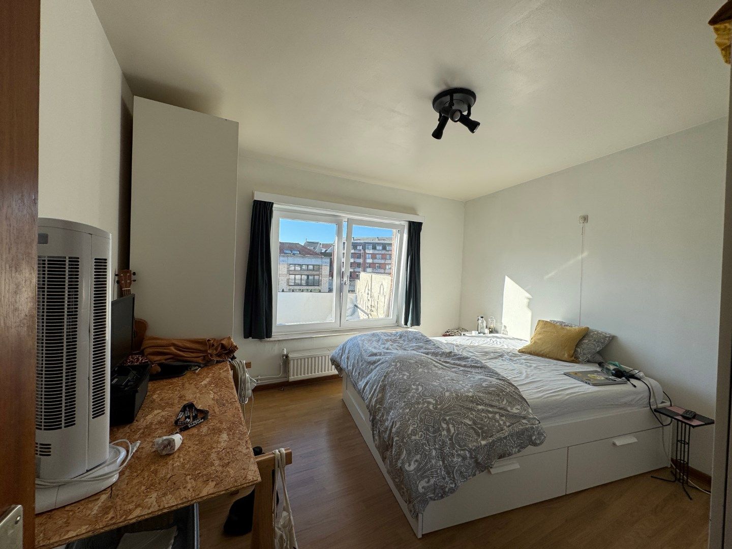 Ruim 3-slaapkamerappartement met zuidgericht terras in hartje Gent foto 5