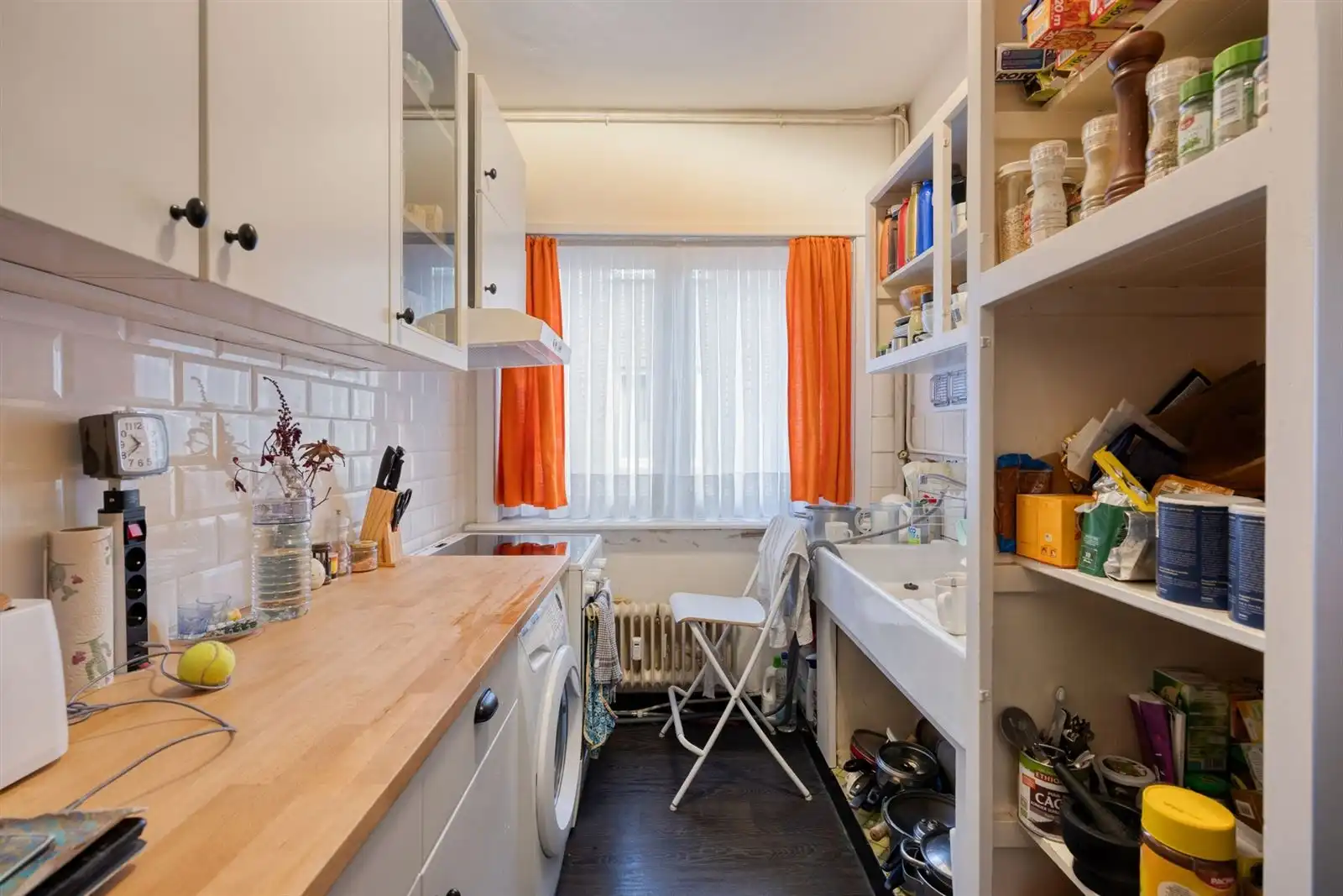 Wilrijk: te renoveren volwaardig 3 slaapkamer appartement  foto 9