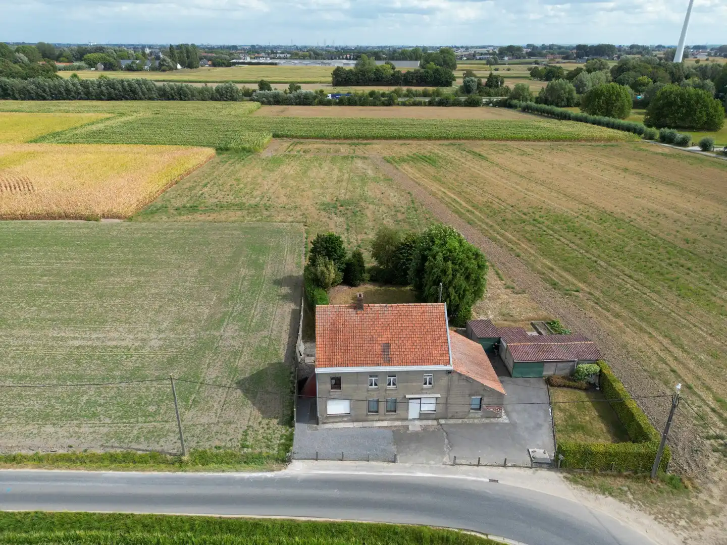 Landelijke woning/bouwgrond met verzichten - Oekene foto {{pictureIndex}}