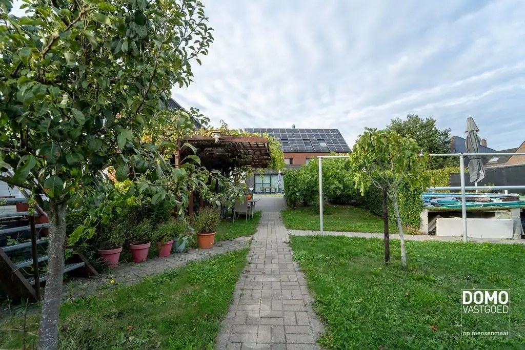 Gunstig gelegen handelshuis te Spalbeek (Hasselt) foto 30