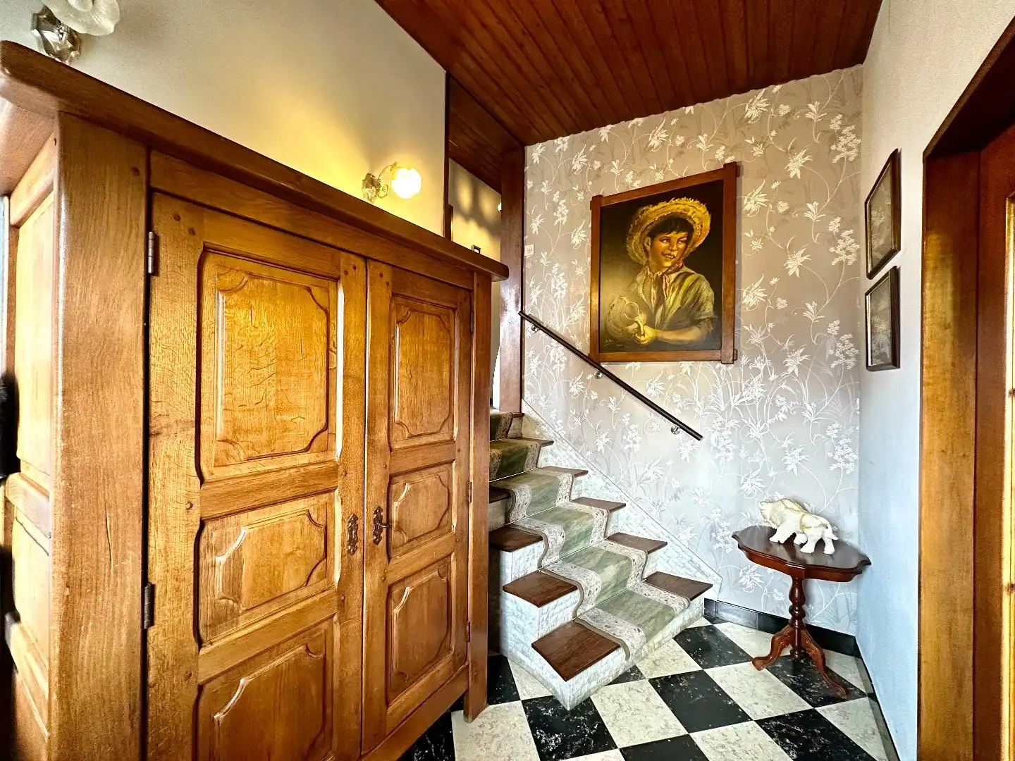 Ruime gezinswoning met prachtige tuin nabij centrum Tongeren foto 2