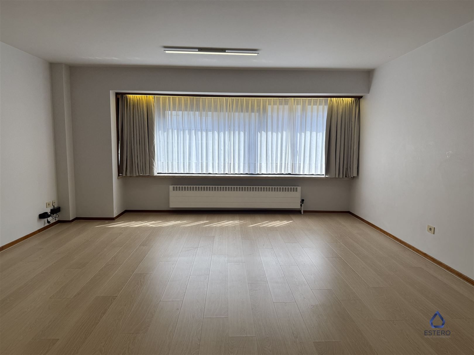 Appartement met twee slaapkamers en parking centrum Aalst foto 3