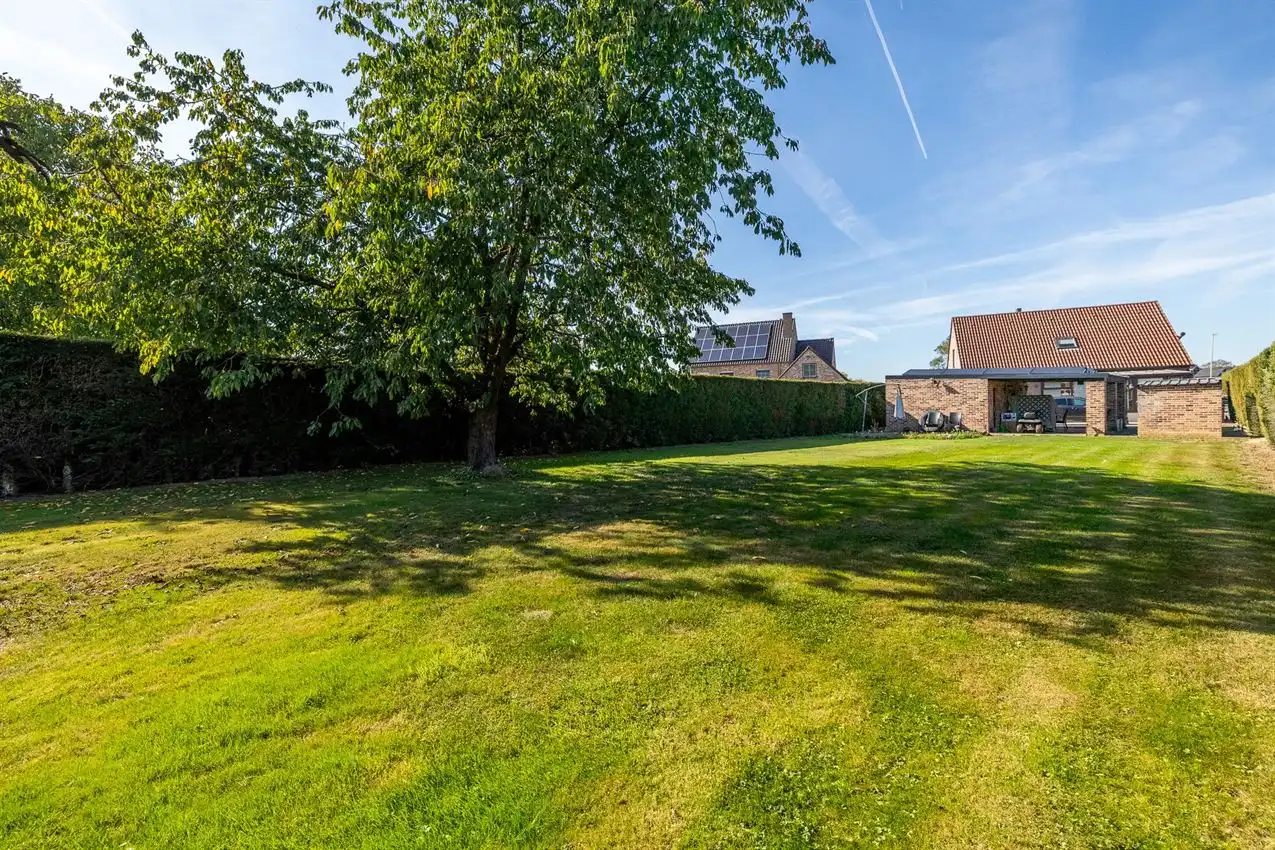 Ruime Woning met gekende frituur, garage en tuin op 14a 62ca foto 29