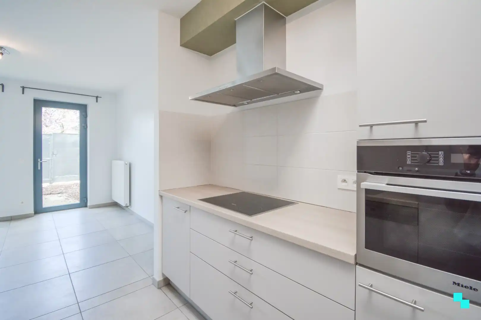 Ideale starterswoning of investeringseigendom te Westrozebeke foto 8