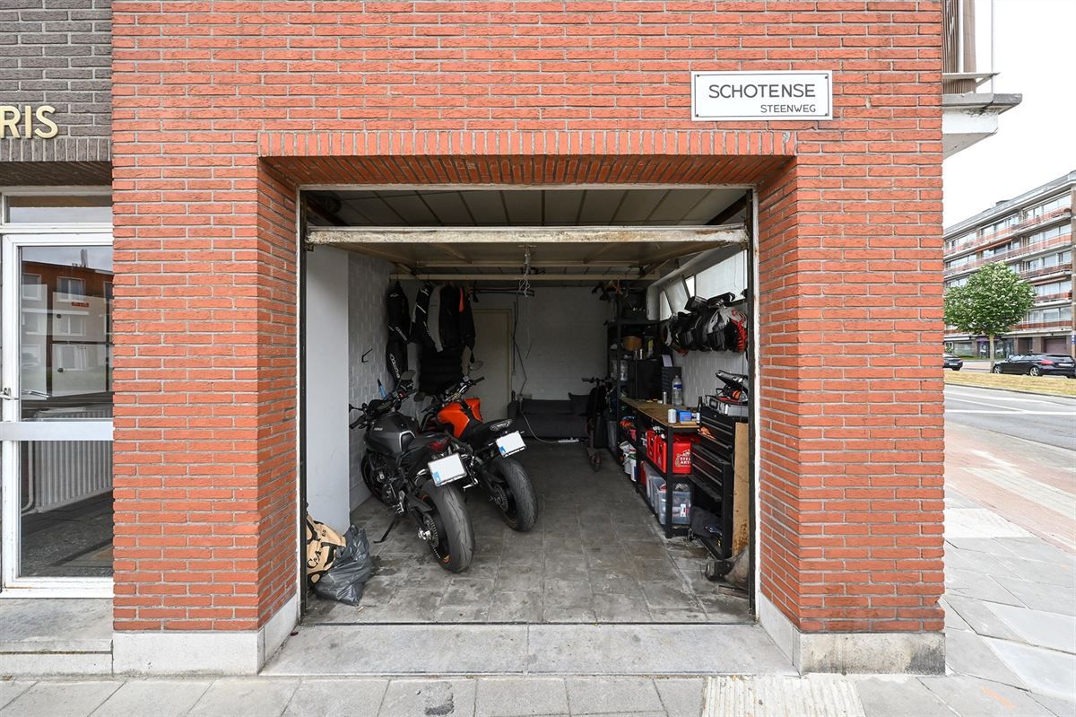 Hoekappartement met veel lichtinval en inpandige garage in Deurne foto 24