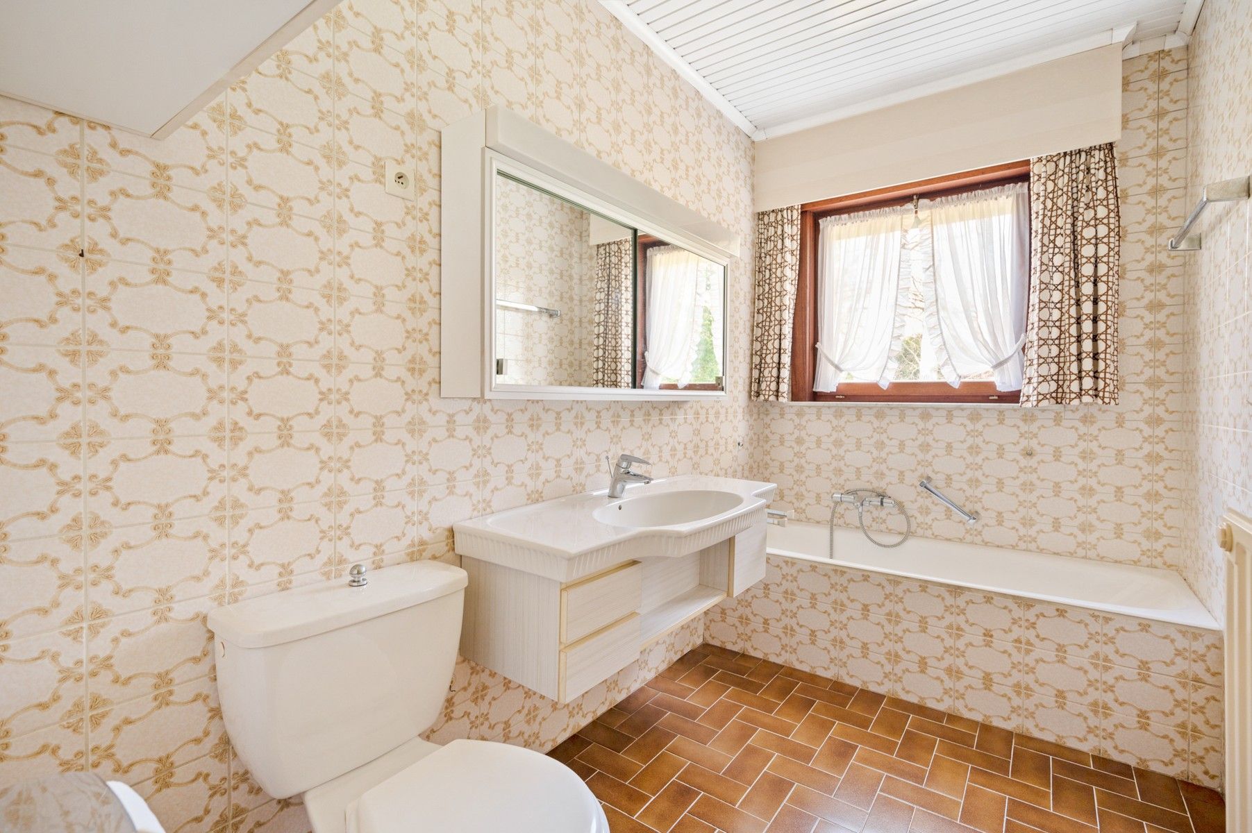Uitstekend gelegen woning op 1.329 m² foto 14
