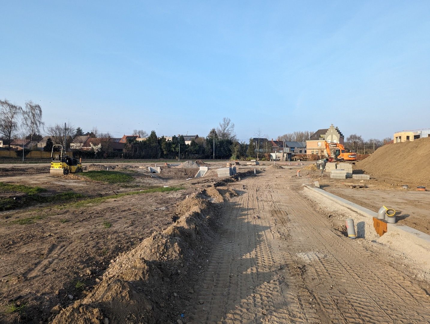 Bouwgronden voor open bebouwing te koop in Ruisbroek foto {{pictureIndex}}