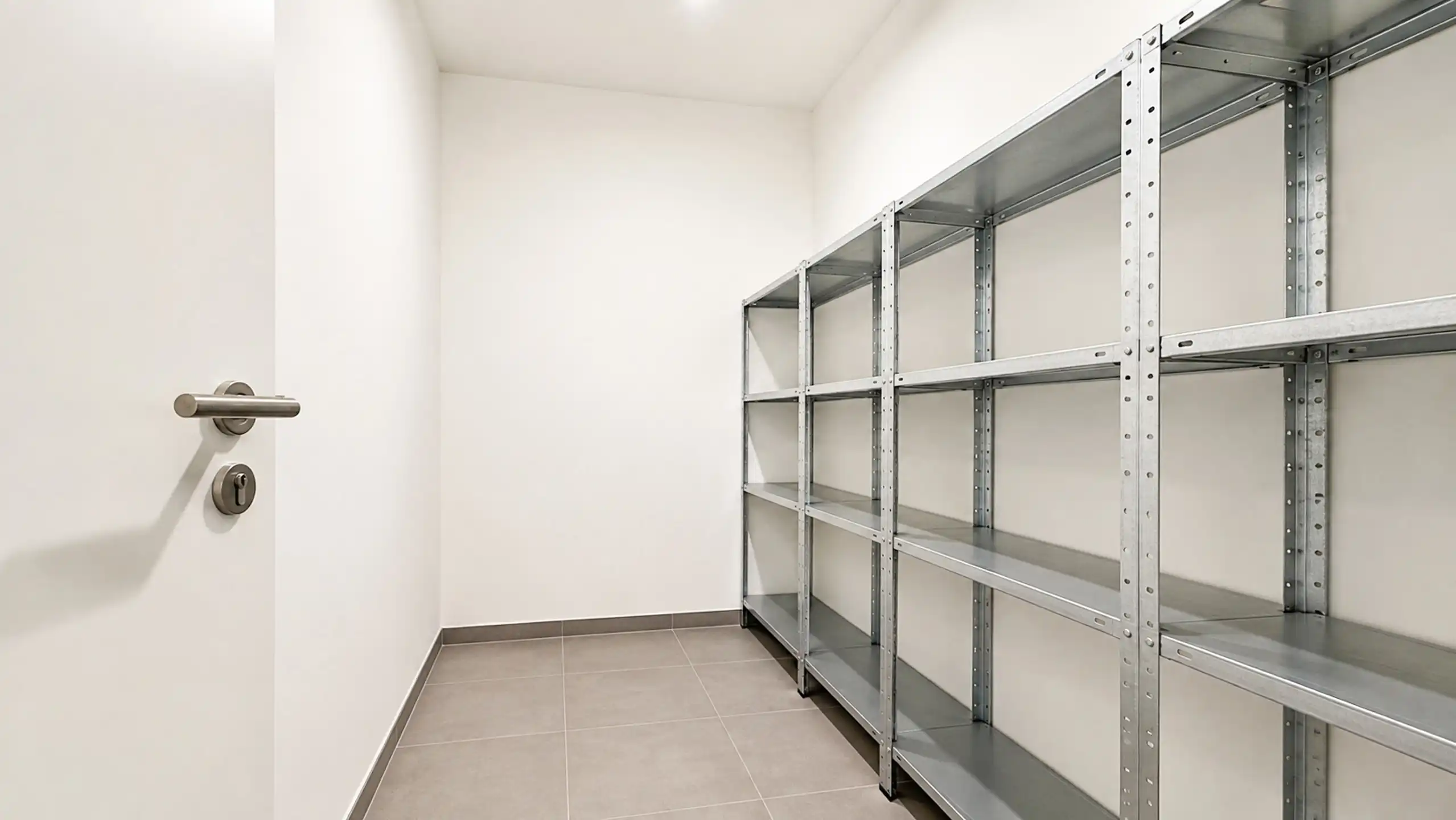 Recent appartement met 2 slpks, parking en berging! foto 25