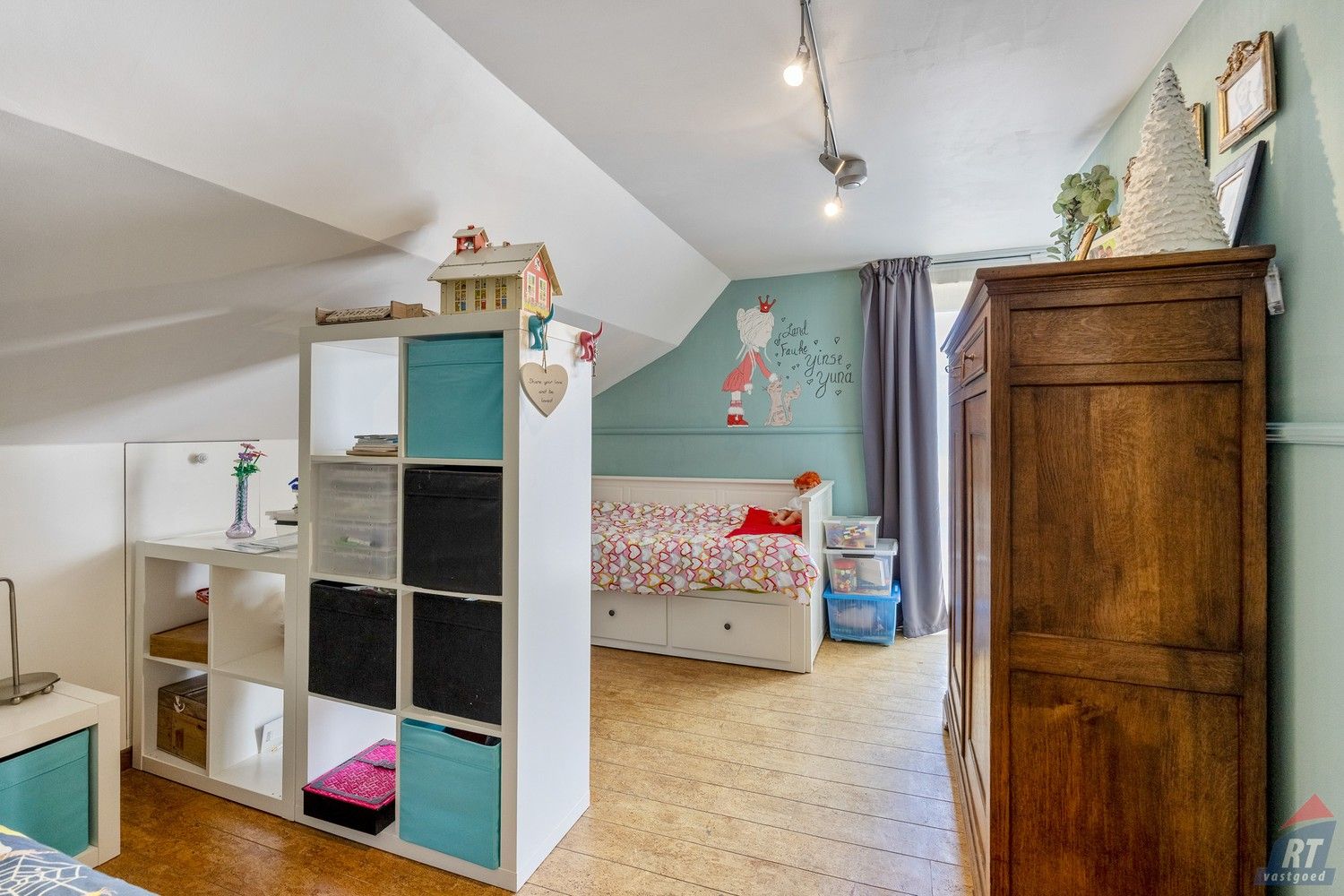 Instapklare open bebouwing met tuin op het zuidwesten en 4 slaapkamers foto 20