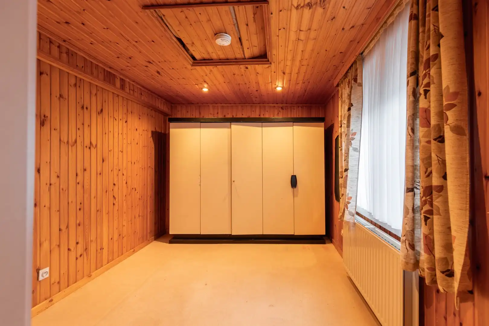 Op te frissen rijwoning in het centrum foto 18